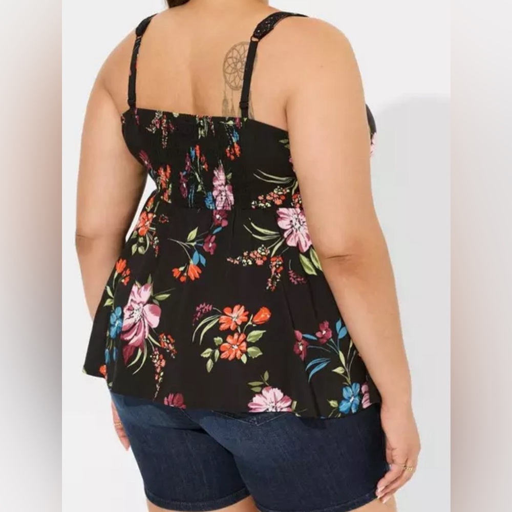 Pre-Loved Torrid Peplum Challis Lace Trim Tank - Size 3 - Picture 2 of 11